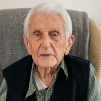 Ron, que completou 103 anos, sobre o hábito que se recusa a abandonar: 'Isso exige disciplina pessoal, independentemente de como eu me sinta'