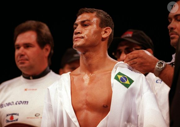 "Comia muita folha, muita carne branca, pouquíssima caloria. Bebia muita água, muito líquido para hidratar", disse Popó