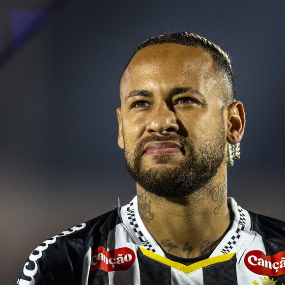 Neymar permanece bem quietinho sobre a briga pública entre Bruna Biancardi, sua esposa, e Virgínia Fonseca