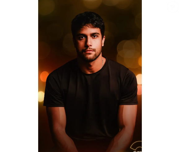 Um dos nomes que também aparece no elenco é Fábio Scalon. Aos 29 anos, o ator pode interpretar um possível novo amante de Carminha.