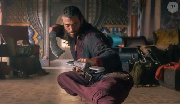 Protagonista de 'Sandokan' é o ator turco Can Yaman, considerado um dos maiores galãs da atualidade