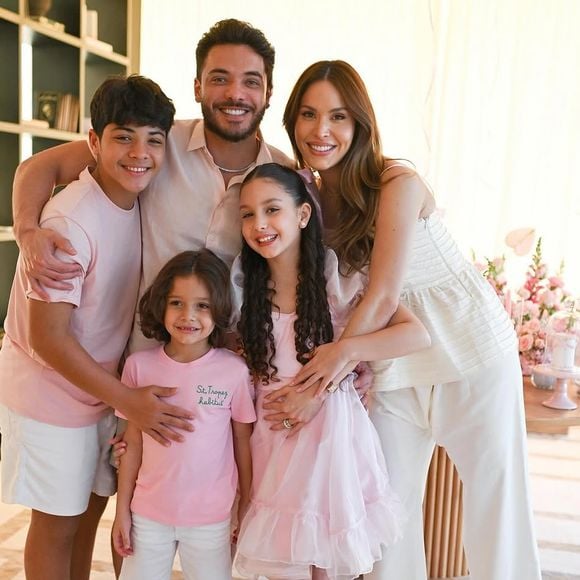 Yhudy, filho mais velho de Wesley Safadão, passou por uma cirurgia de emergência na última sexta-feira (19), após descobrir um tumor no cérebro