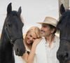 Ana Hickmann e Edu Guedes assumiram o namoro em 12 de março de 2024 e ficaram noivos no mesmo ano