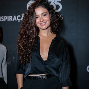 Veja mais uma foto de Sophie Charlotte, Gerluce de 'Três Graças', com decotão para evento