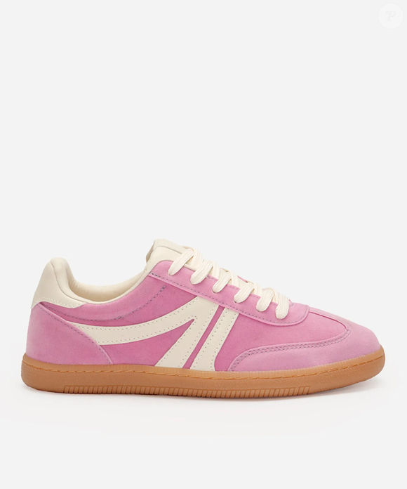 Tênis Bossa com recortes bicolor ace rosa (C&A) - este tênis casual é perfeito para adicionar um toque descolado e moderno aos seus looks diários, assim como o Adidas Samba