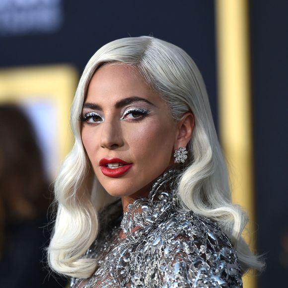 Lady Gaga se apresenta com um mega show na Praia de Copacabana no próximo sábado, 03 de maio.