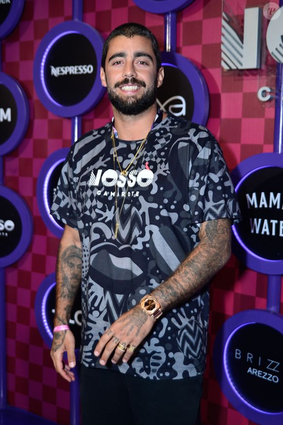 Pedro Scooby garante que não permitiria mais esse tipo de brincadeira. Segundo o portal, Bem estava com o pai quando fez a visita ao empresário