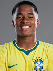 Em jogo com Brasil classificado na Copa do Mundo 2026, Endrick chama atenção por detalhe inusitado envolvendo casamento: 'O último romântico'