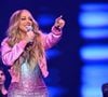 Dieta de Mariah Carey: ‘É muito difícil. Minha dieta, você odiaria’, iniciou a cantora. ‘Você só come salmão norueguês e alcaparras todos os dias. Só isso.’