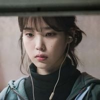Finalmente encontrei na Netflix um dorama que me fizesse tirar do peito tudo o que eu estava guardando há muito tempo: é como um livro de autoajuda, mas ainda mais sensível e que fala sobre a tristeza e solidão de pessoas sobrecarregadas pela vida