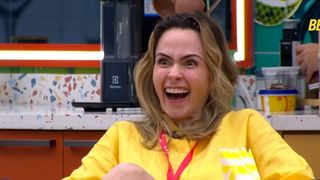 Do líder para a xepa em menos de 24h: Ana Paula Renault é colocada no Monstro por Solange Couto e planeja vingança contra a atriz. 'De madrugada'