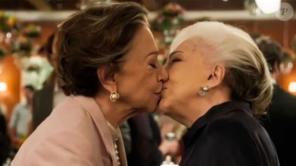 Fernanda Montenegro e Nathalia Tmberg protagonizariam beijo gay em Babilonia
