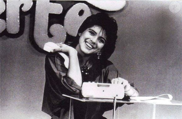 Mara Maravilha apresentou vários programas no SBT, como a 'Sessão Passatempo' nos anos 1980