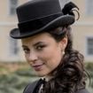 Melissa perde o controle: resumo da novela 'Além do Tempo' (13 a 18 de julho): vilã comete maldade absurda contra Felipe e Lívia... e o pior acontece!