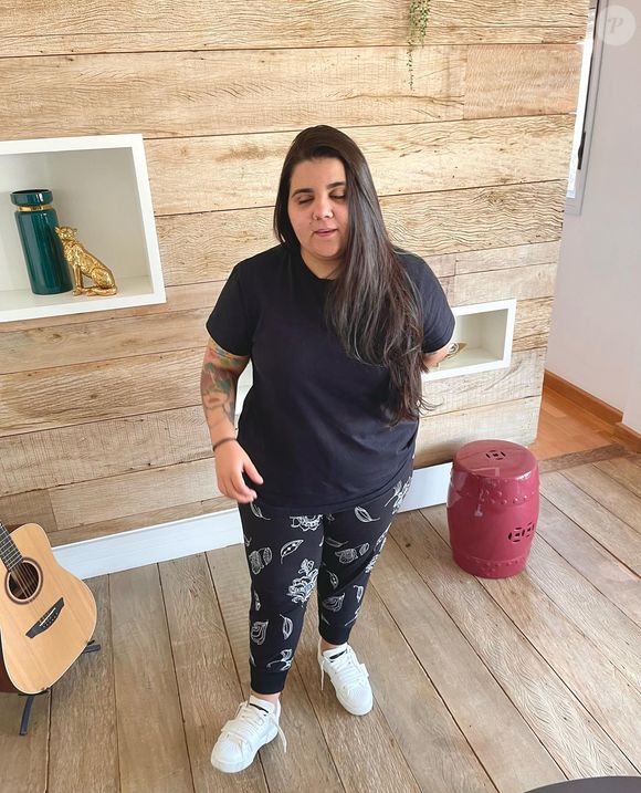 Yasmin Santos sempre optou por usar roupas mais largas por causa do seu corpo