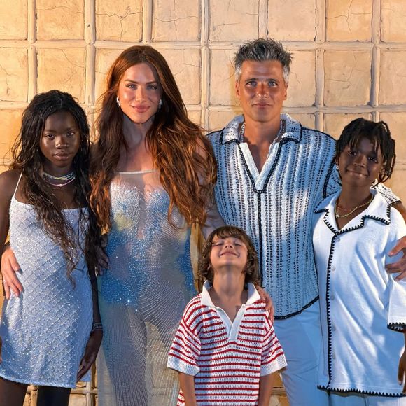 Além de Títi, Giovanna Ewbank e Bruno Gagliasso são pais de Bless, de 11 anos, e Zyan, com 6 anos