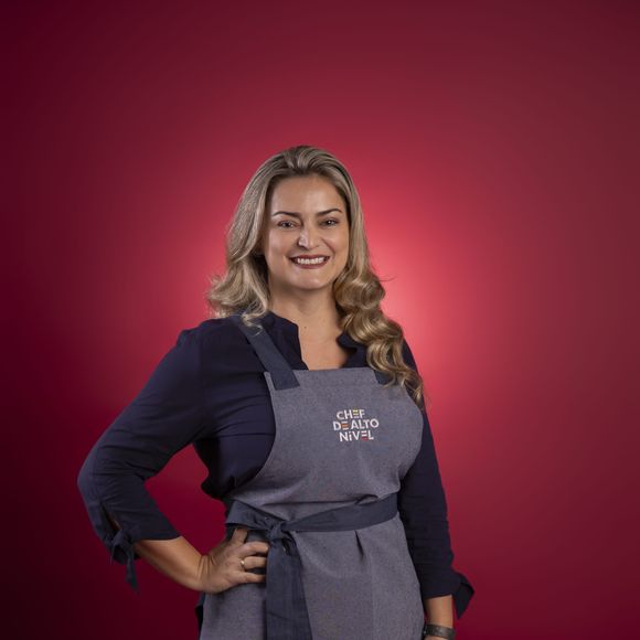 Bruna Lopes – Bruna, de 39 anos, nasceu na cidade de Guararapes, em São Paulo, e mora há mais de 11 anos em Campo Grande, no Mato Grosso do Sul