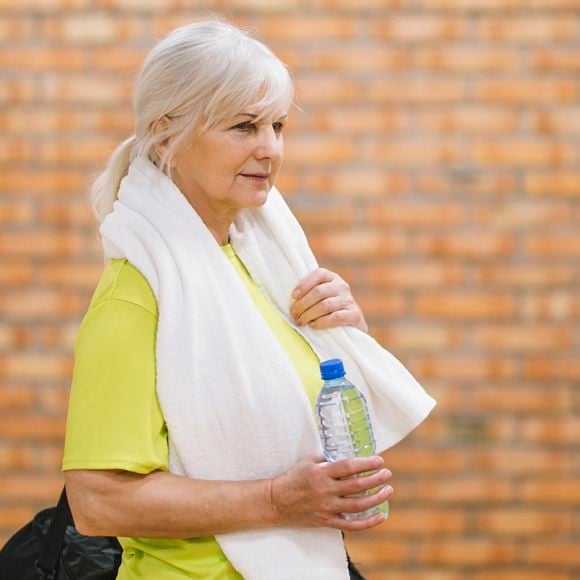 Vonda Wright, médica cirurgiã, sobre como chegar aos 97 anos de idade: 'As pessoas ficam frágeis porque perdem força na parte inferior do corpo, e para resolver isso não basta apenas caminhar'
