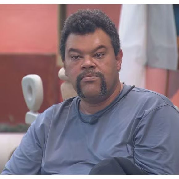 Babu, que nos últimos dias gerou revolta na web após comportamentos polêmicos, voltou a causar revolta na web