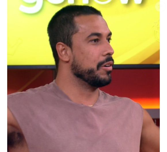 Maike se sentiu envergonhado ao ver cenas com Renata no 'BBB 25'