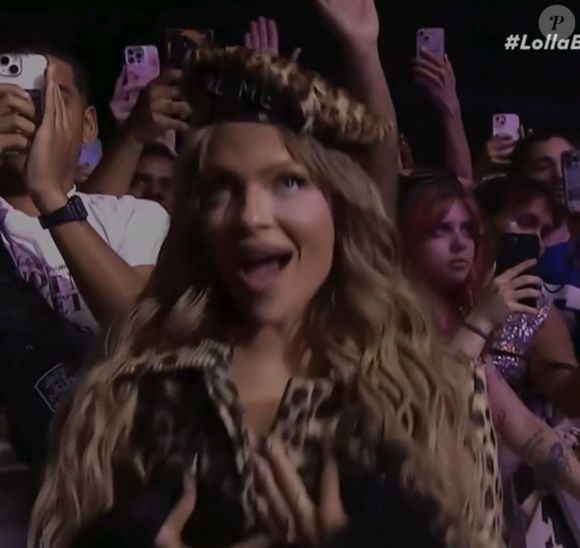 Luísa Sonza participa do show de Sabrina Carpenter no Lollapalooza 2026 e interage durante a música 'Juno'