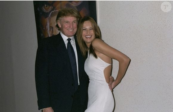 Melanie Trump apostou em vestido branco com decote nas costas para ver 'Star Wars' com Trump em 1998