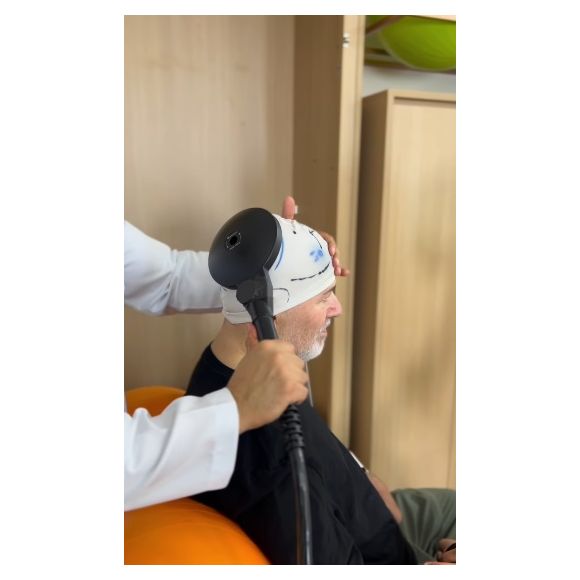 Mingau, do Ultraje a Rigor, tem feito sessões de fisioterapia