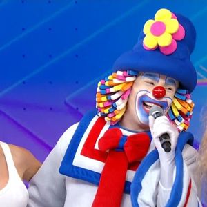 Sorriso no rosto! Cariúcha tieta Patati, Patatá e Bozo ao vivo: "Eu assistia vocês na TV!"