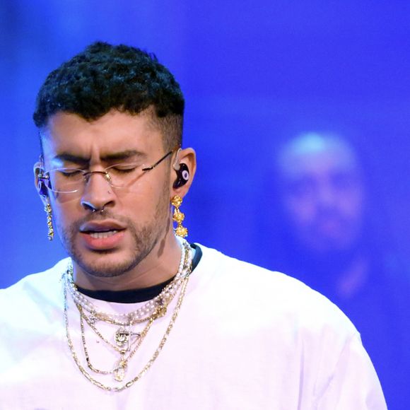 Bad Bunny começou a frequentar eventos da música internacional, como esta foto no Grammy 2021