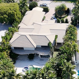 Com seis quartos e spa privativo, Gisele Bündchen compra sua quarta mansão em Miami para morar com Joaquim Valente; modelo desembolsou mais de R$ 70 milhões