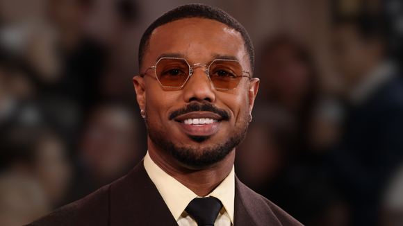 Qual é o cheiro de Michael B. Jordan? Encontramos o 'gêmeo' nacional e baratinho do perfume favorito do astro de 'Pecadores' e um dos favorito ao Oscar de Melhor Ator