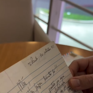 César Tralli leu para o público uma carta que escreveu no dia em que viajou para virar correspondente da TV Globo na Inglaterra, em 1995