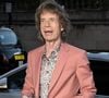 Por trás da imagem impecável de rockstar, Mick Jagger também gosta de uma vida mais discreta na França