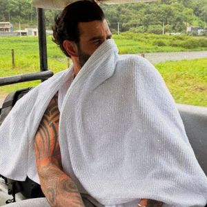 Gusttavo Lima passou três dias internado com um quadro gastrointestinal