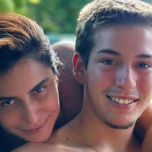 Em entrevista ao Purepeople, Giovanna Antonelli deixou claro que prefere apoiar Pietro à distância: 'Eu não sou mentora dele, sou mãe. Claro que, quando ele pede, tô ali. Mas não invado'