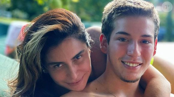 Em entrevista ao Purepeople, Giovanna Antonelli deixou claro que prefere apoiar Pietro à distância: 'Eu não sou mentora dele, sou mãe. Claro que, quando ele pede, tô ali. Mas não invado'