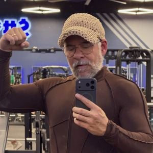 Depois da bariátrica, Leandro Hassum passou a seguir uma dieta simples e praticar exercícios físicos para continuar perdendo peso