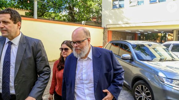 Ed Motta prestou depoimento 10 dias após confusão em restaurante do RJ, se diz 'desprestigiado' por cobrança de taxa de rolha, e nega ofensa a funcionário
