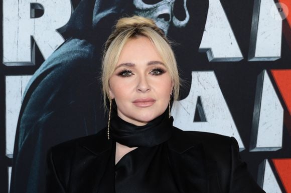 Hayden Panettiere foi encontrada morta em seu apartamento nos EUA, mas a causa da morte ainda não foi divulgada