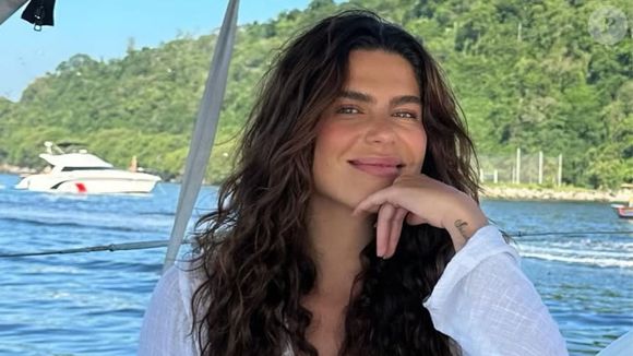 Ex de Cauã Reymond, Mariana Goldfarb relatou sobre o início da sua carreira, relembrando que começou a trabalhar muito nova como modelo.