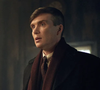 O grande destaque do filme é o retorno de Cillian Murphy ao papel de Tommy Shelby, personagem que se tornou um dos anti-heróis mais fascinantes da televisão