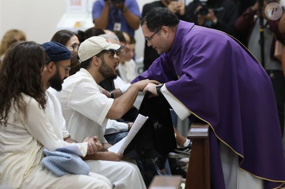 Miaa do sétimo dia de Preta Gil contou com familiares e amigos