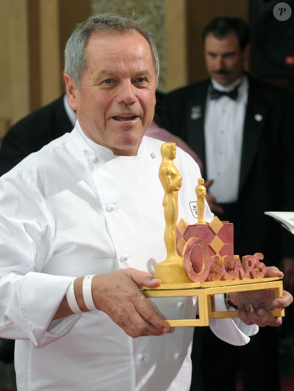 A cada ano, o chef introduz novas surpresas no cardápio, mas também mantém os favoritos do público, como a famosa pizza de salmão defumado com caviar