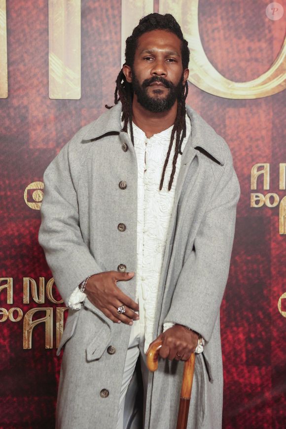 André Luiz Miranda começou a carreira na TV em 1999 em 'Terra Nostra' como Tiziu