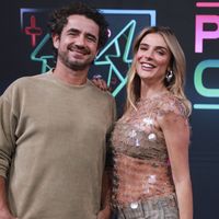 Quem vai ganhar o 'Power Couple Brasil 2025'? Após eliminação de Bia e Gui, enquete UOL atualizada mostra casal favorito do público