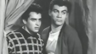 Há quase 70 anos, esse jovem e saudoso ator era vilão em filme de comédia; ele nem imaginava que na década de 1980 teria personagem memorável em programa infantil de sucesso. Descubra quem é!