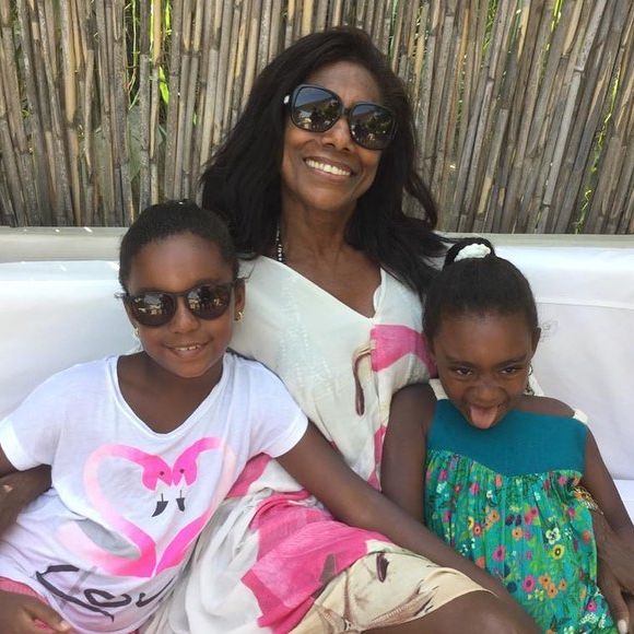 Filha de Gloria Maria, Maria Matta prestou homenagem à mãe nos dois anos de sua morte: 'Nunca vou amar ninguém como eu te amo. Você foi a melhor mãe possível e eu sei que você está controlando tudo aí de cima'