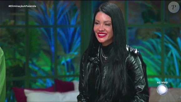 Rayane Figliuzzi foi a segunda a escapar da Roça em A Fazenda 17