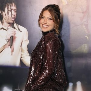 As especulações começaram depois que os dois publicaram stories em praias diferentes, mas com cadeiras idênticas e quase no mesmo horário, na última sexta-feira (3).