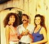 Isis de Oliveira teria recebido autorização para viajar no fim de 1990 e ao regressar na data combinada passou a ser evitada pela direção de 'Meu Bem, Meu Mal' na foto, atriz posa com irmã Luma de Oliveira e José de Abreu em bastidor de 'O Outro'